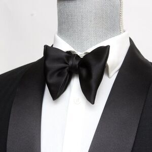 Men's Self-tied Bow Tie Black‎ Charmeuse Silk Bow tie Big Butterfly Bow